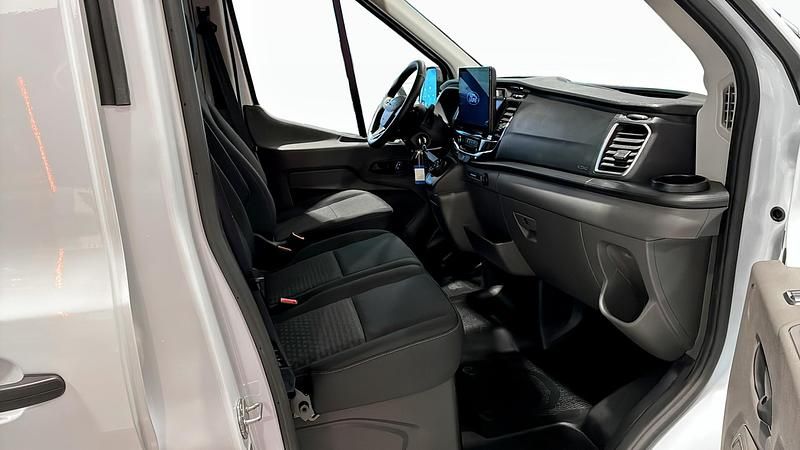 Ny Ford Transit 165 HK (121 kW) 2025 Vit Pickup