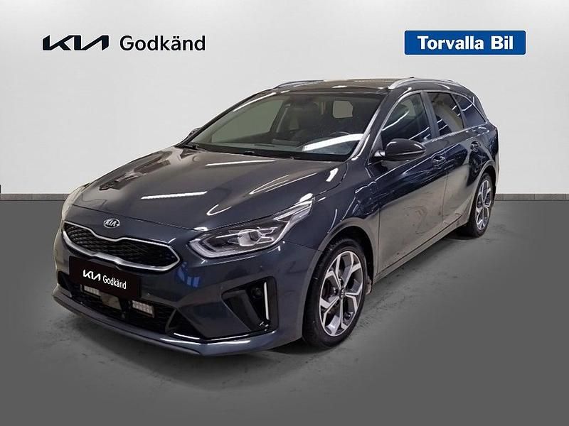 Grå Begagnad 2021 Kia Ceed Sportswagon Kombi | 254 900 kr (Lite dyr) - Bild 1/3