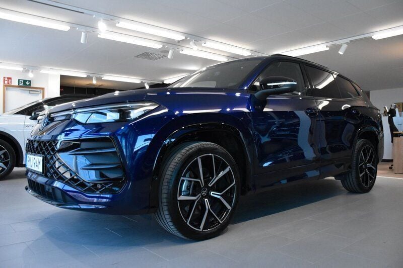Lila Ny 2025 VW Tayron R-line Edition SUV | 675 001 kr - Bild 1/3