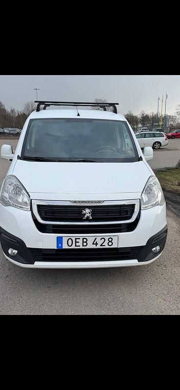 Begagnad 2016 Peugeot Partner Minibuss | 75 900 kr (Bra pris) - Bild 1/4