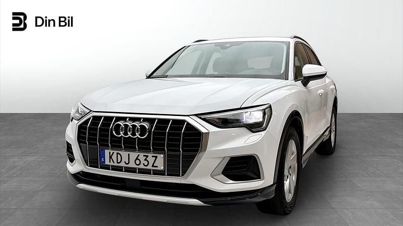 Vit Begagnad 2025 Audi Q3 Proline SUV | 339 000 kr - Bild 1/4