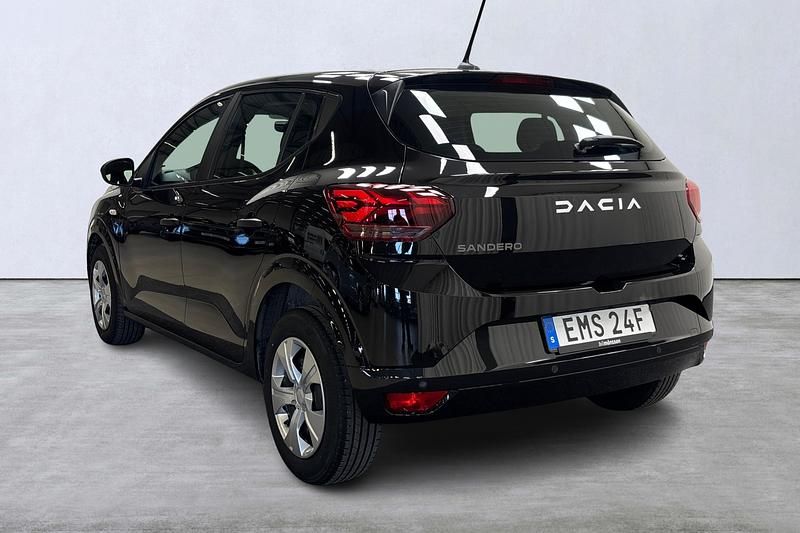 Begagnad Dacia Sandero Essentiel 91 HK (66 kW) 2022 Svart Halvkombi