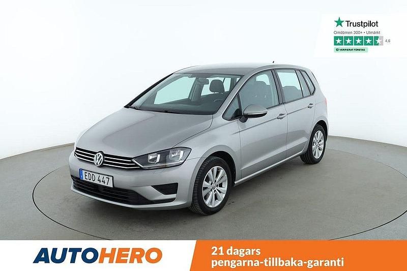 Silver Begagnad 2016 VW Golf VII Halvkombi | 124 000 kr (Bra pris) - Bild 1/4