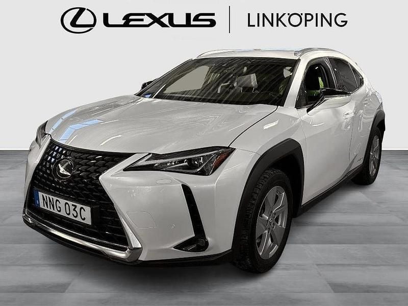 Begagnad Lexus UX 250h 184 HK (135 kW) 2020 Vit SUV