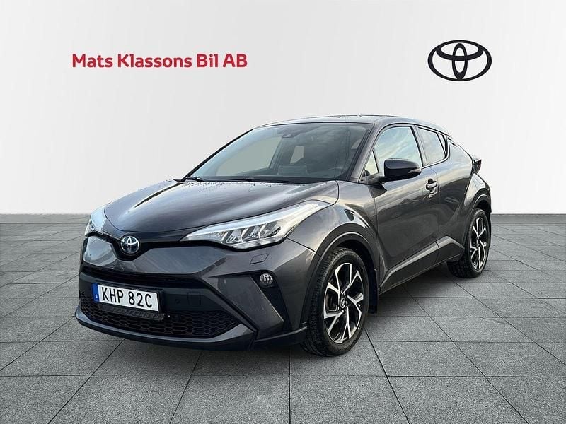 Mörkgrå (grå) Begagnad 2020 Toyota C-HR Edition SUV | 259 000 kr (Lite dyr) - Bild 1/4