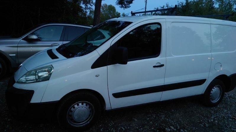 Vit Begagnad 2008 Peugeot Expert Van | 35 000 kr (Marknadspris) - Bild 1/4