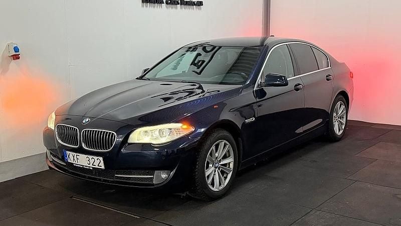 Begagnad BMW 520 184 HK (135 kW) 2010 Blå Sedan