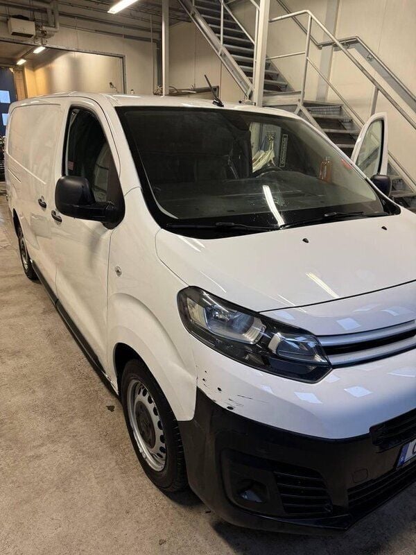 Begagnad 2020 Citroën Jumpy Minibuss | 140 000 kr - Bild 1/3