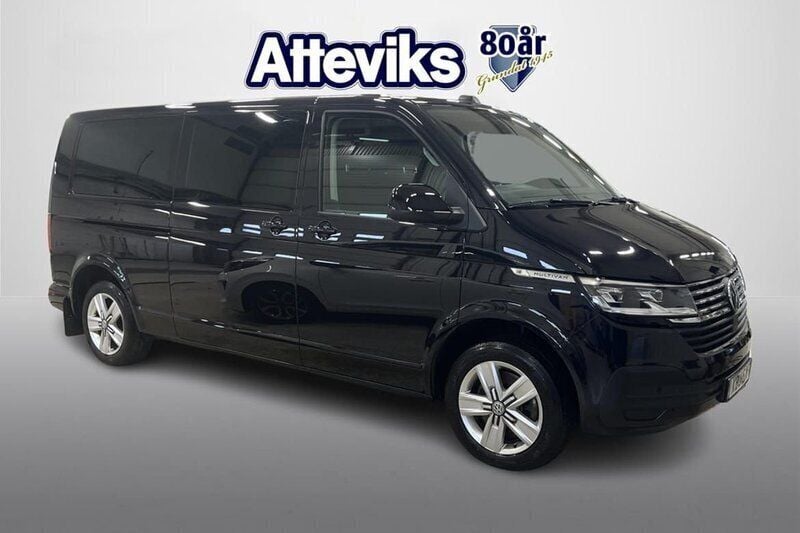 Svart Begagnad 2021 VW Multivan Van | 579 900 kr (Bra pris) - Bild 1/4