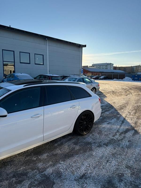 Begagnad Audi A6 313 HK (230 kW) 2013 Kombi