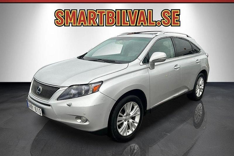 Silver Begagnad 2010 Lexus RX450h SUV | 114 900 kr - Bild 1/4