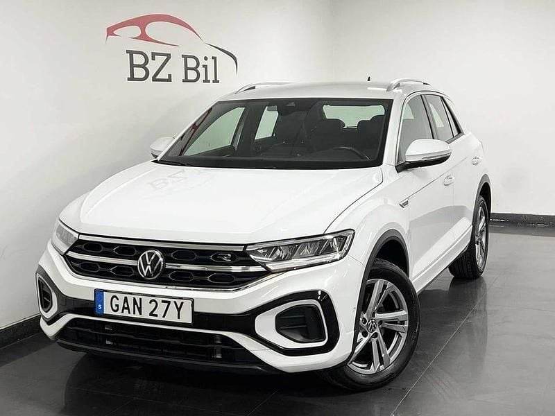 Vit Begagnad 2022 VW T-Roc R-line SUV | 254 900 kr (Marknadspris) - Bild 1/4