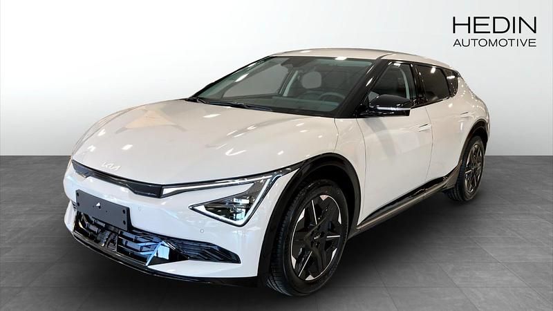 Grå (beige) Ny 2025 Kia EV6 SUV | 630 400 kr - Bild 1/4