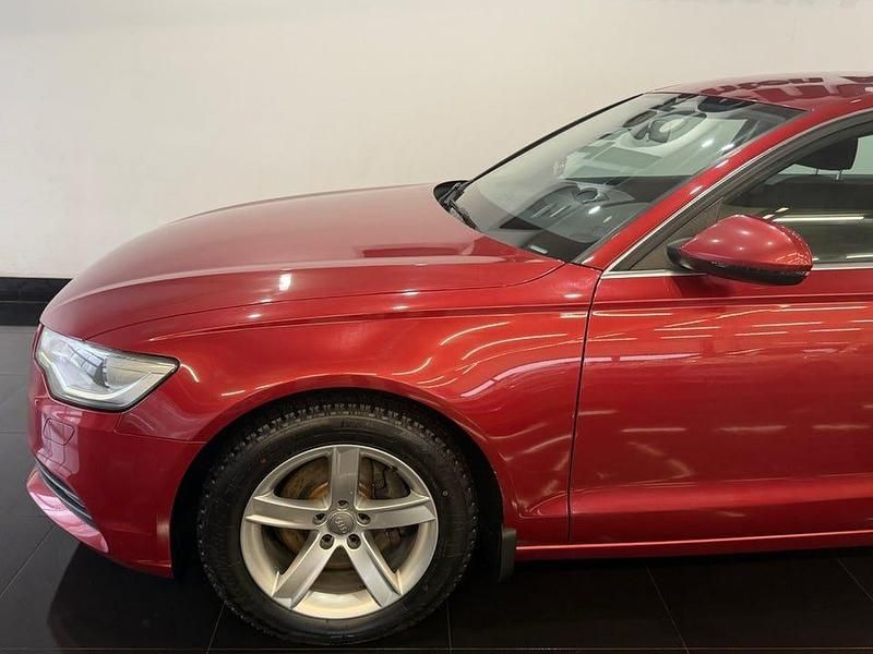 Begagnad Audi A6 Proline 204 HK (150 kW) 2013 Röd Sedan