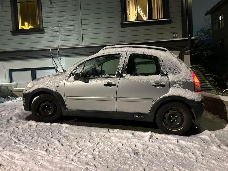 Begagnad 2006 Citroën C3 Halvkombi | 8 000 kr (Superpris) - Bild 1/1