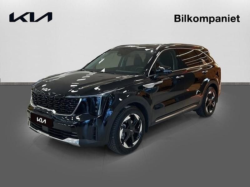 Svart Begagnad 2025 Kia Sorento Advance SUV | 639 000 kr (Dyr) - Bild 1/4