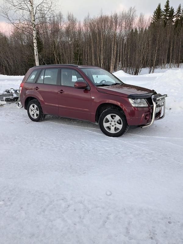 Begagnad 2006 Suzuki Grand Vitara | 59 000 kr (Marknadspris) - Bild 1/1