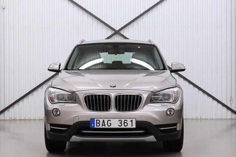 Begagnad BMW X1 xLine 184 HK (135 kW) 2013 Silver SUV