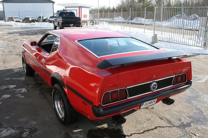 Begagnad Ford Mustang Mach 1 214 HK (157 kW) 1971 Röd Cab