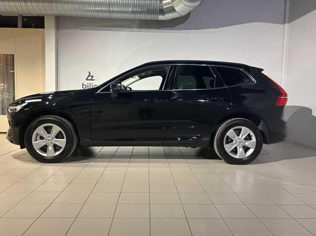 Begagnad Volvo XC60 Core 253 HK (186 kW) 2023 Svart SUV