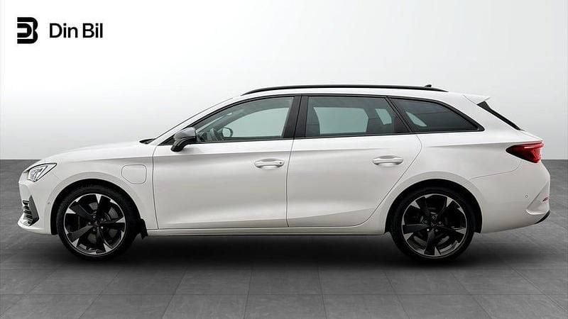 Begagnad Cupra Leon VZ 150 HK (110 kW) 2023 Vit Kombi