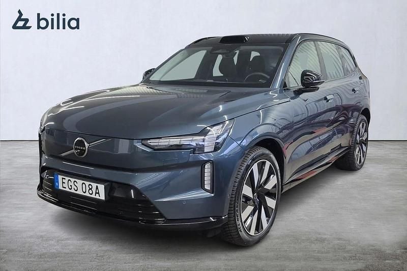 Mörkblå (blå) Begagnad 2025 Volvo EX90 Ultra SUV | 949 000 kr (Marknadspris) - Bild 1/3