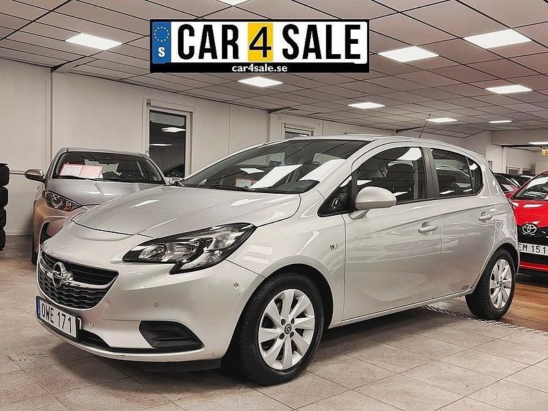 Grå Begagnad 2015 Opel Corsa Enjoy Halvkombi | 79 900 kr (Marknadspris) - Bild 1/4