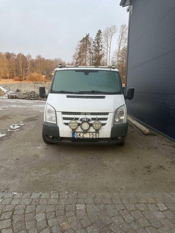 Vit Begagnad 2013 Ford Transit Trend | 34 000 kr - Bild 1/3