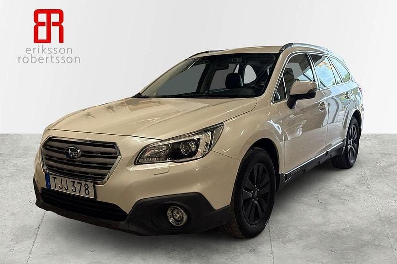 Vit Begagnad 2016 Subaru Outback SUV | 189 900 kr (Lite dyr) - Bild 1/4