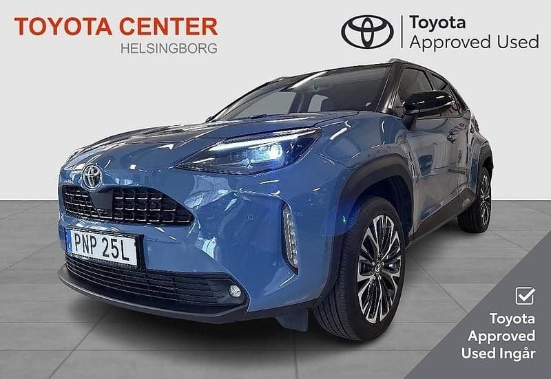 Begagnad Toyota Yaris Cross Edition 117 HK (86 kW) 2021 Blå SUV