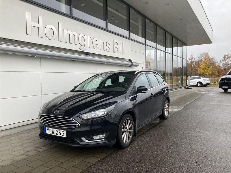 Svart Begagnad 2016 Ford Focus Titanium Kombi | 79 900 kr (Bra pris) - Bild 1/3