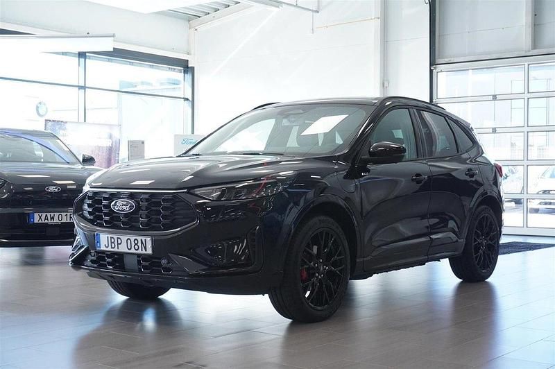 Svart (agate black metallic) Ny 2025 Ford Kuga ST-Line X SUV | 499 000 kr - Bild 1/4