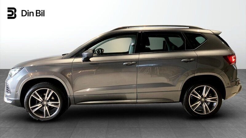 Mörkgrå Begagnad 2022 Seat Ateca FR SUV | 280 900 kr (Marknadspris) - Bild 1/4