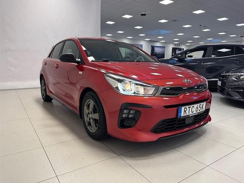 Begagnad Kia Rio GT-Line 120 HK (88 kW) 2019 Röd Sedan