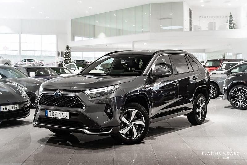 Mörkgrå Begagnad 2022 Toyota RAV4 Hybrid Edition SUV | 489 000 kr (Dyr) - Bild 1/4