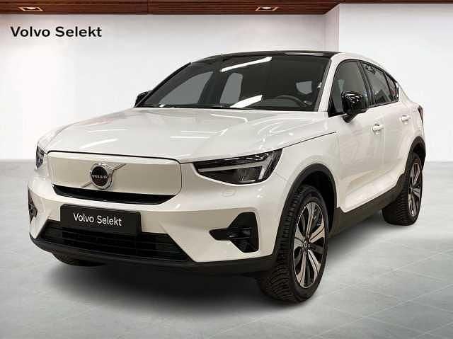 Begagnad Volvo C40 299 kW (407 HK) 2023 Vit SUV