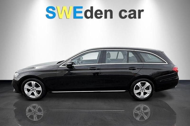 Begagnad Mercedes E220 Avantgarde 194 HK (142 kW) 2017 Svart