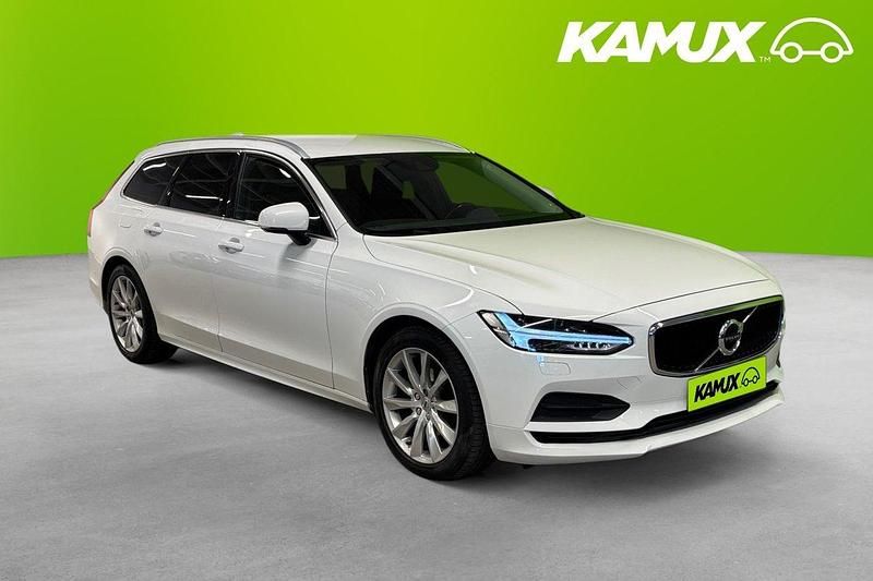 Vit Begagnad 2018 Volvo V90 Momentum Kombi | 199 800 kr (Marknadspris) - Bild 1/4