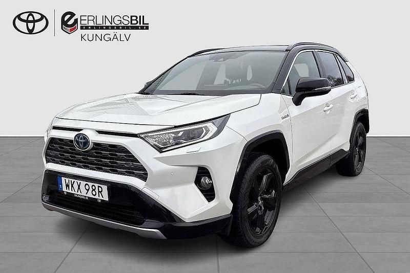 Vit Begagnad 2019 Toyota RAV4 Hybrid Style SUV | 254 900 kr (Bra pris) - Bild 1/3
