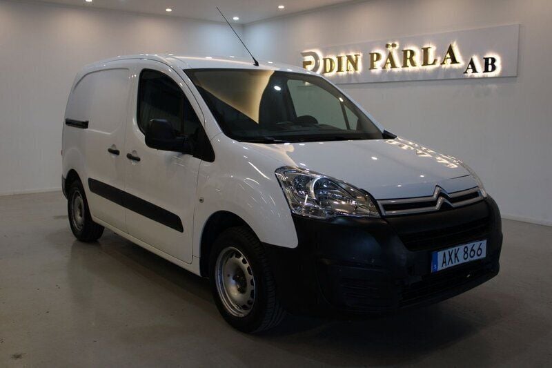 Vit Begagnad 2018 Citroën Berlingo Minibuss | 84 900 kr (Marknadspris) - Bild 1/4
