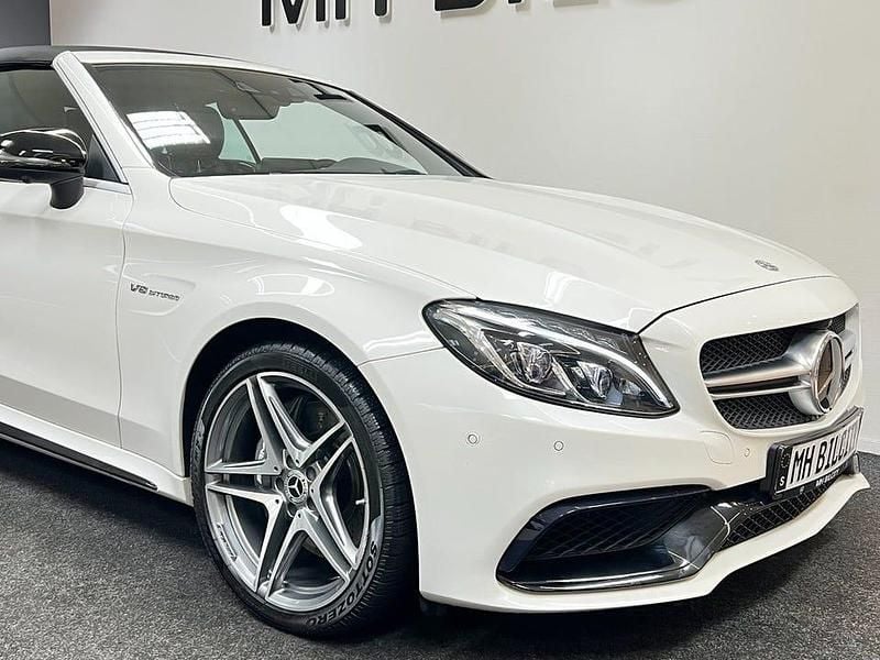 Begagnad Mercedes C63 AMG AMG 476 HK (350 kW) 2017 Vit Cab