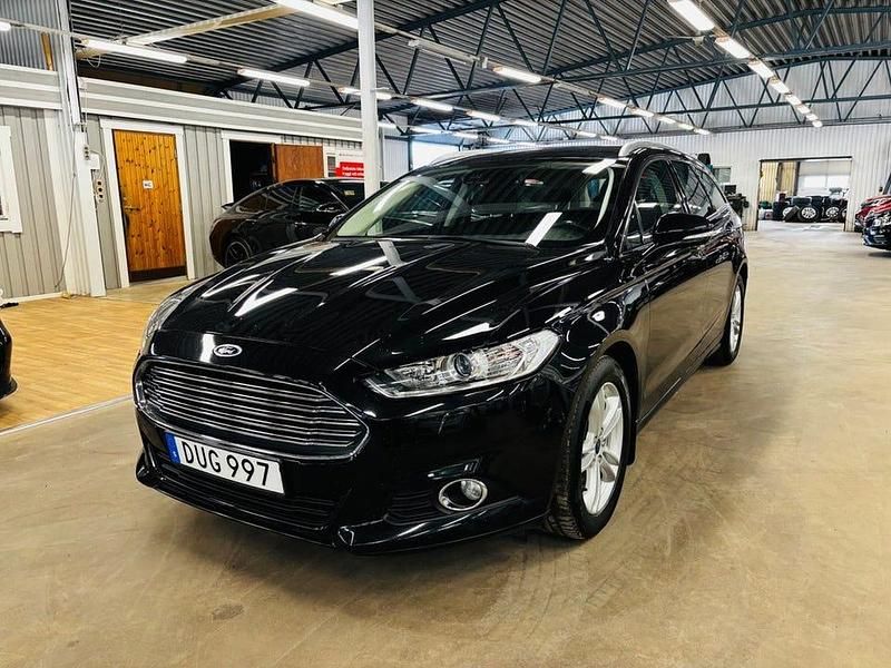 Svart Begagnad 2014 Ford Mondeo Trend Kombi | 119 900 kr (Marknadspris) - Bild 1/4