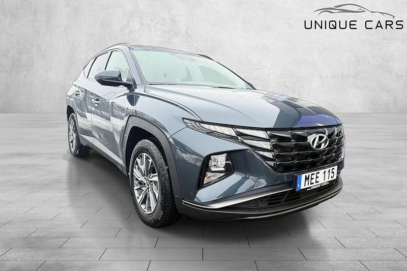 Begagnad Hyundai Tucson Essential 230 HK (169 kW) 2022 Blå SUV