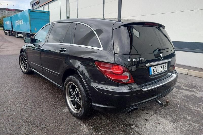 Begagnad Mercedes R350 224 HK (164 kW) 2010 Svart Minibuss
