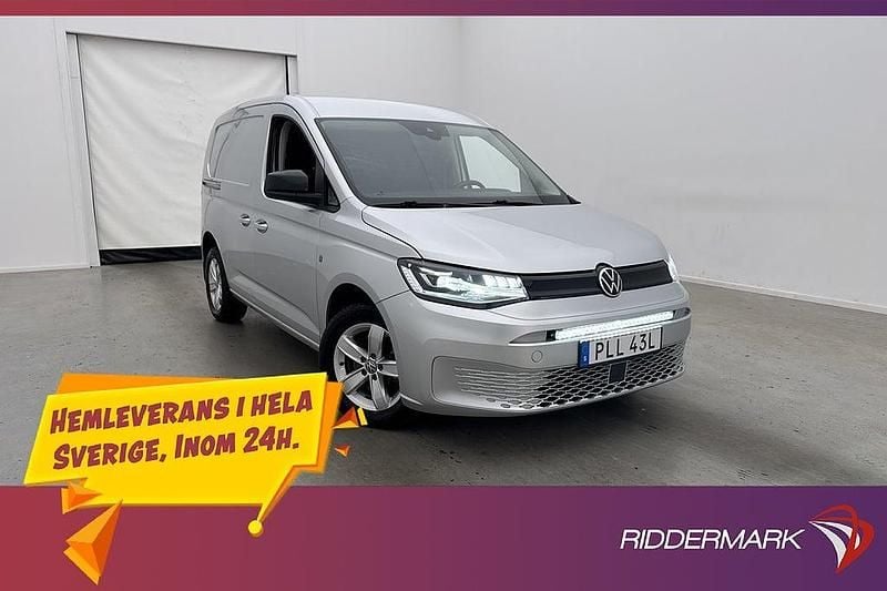 Silver Begagnad 2022 VW Caddy Minibuss | 299 800 kr - Bild 1/3