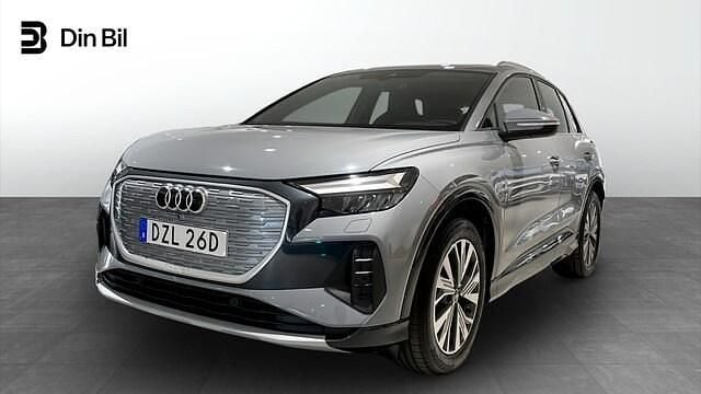 Grå Begagnad 2021 Audi Q4 e-tron Advanced Plus SUV | 339 000 kr (Bra pris) - Bild 1/4