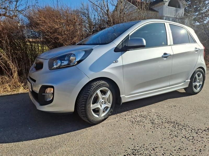 Begagnad Kia Picanto 69 HK (50 kW) 2015 Halvkombi