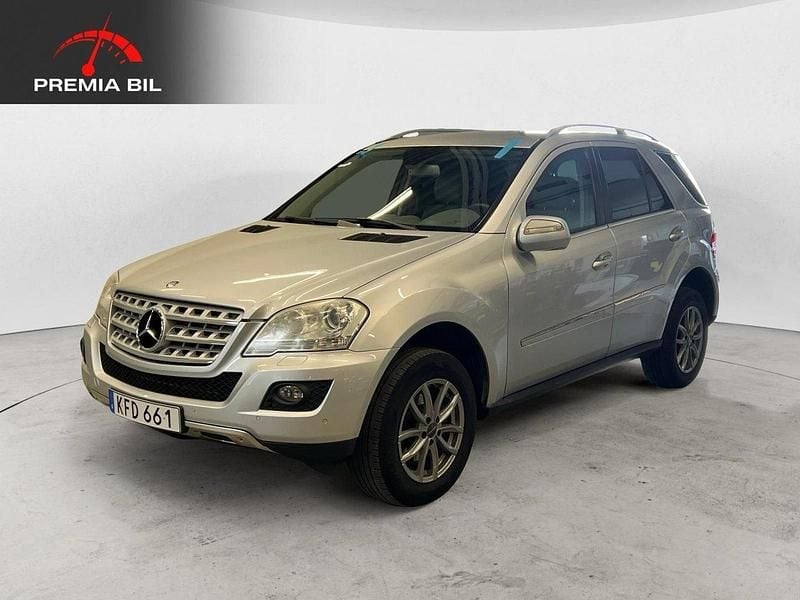 Silver Begagnad 2009 Mercedes ML350 SUV | 119 900 kr (Lite dyr) - Bild 1/4