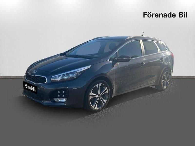 Grå Begagnad 2016 Kia Ceed Sportswagon GT-Line Kombi | 125 000 kr (Marknadspris) - Bild 1/4