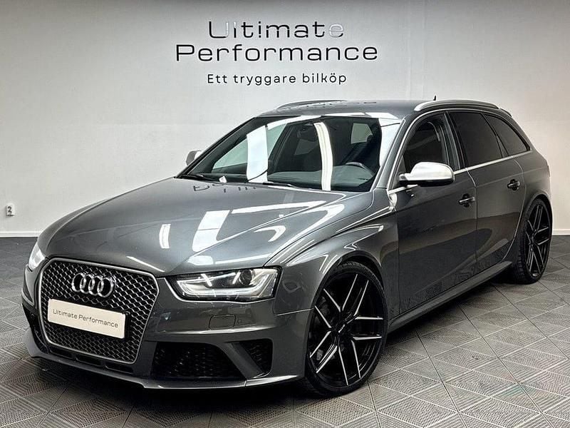 Begagnad Audi RS4 450 HK (330 kW) 2013 Grå Kombi